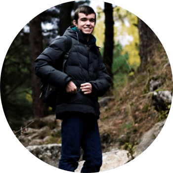 Grado en Ingeniería del Software + Especialización en Ciberseguridad 22 Alejandro Ulises