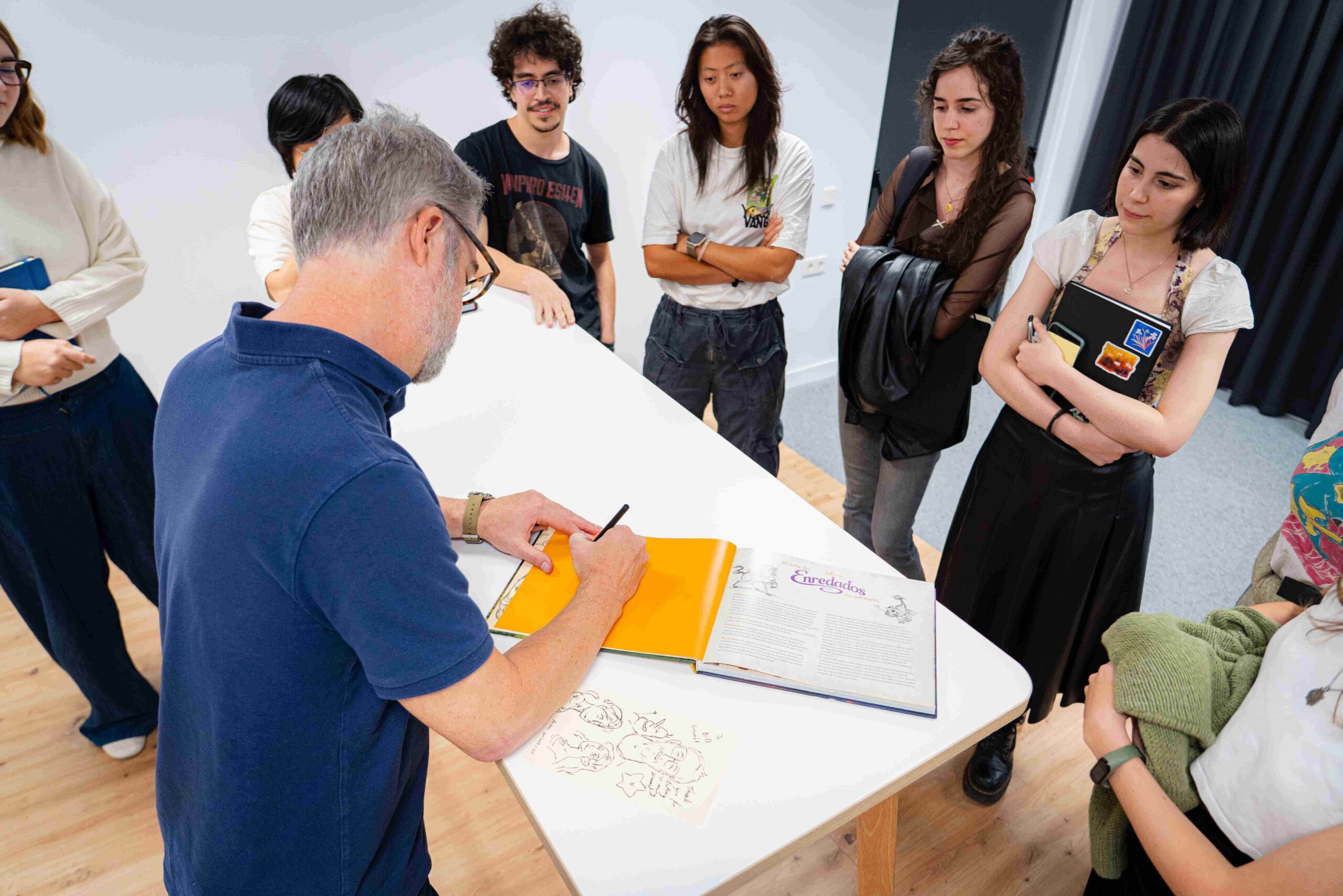Bill Schwab, el artista detrás de Frozen y Moana, visita U-tad 3 Meet Bill Schwab utad 4